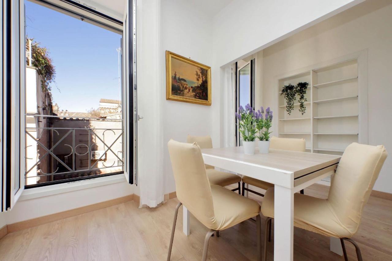 Vicolo Cellini By Halldis Appartement